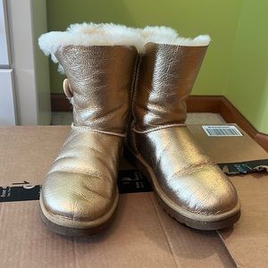 Metallic gold Uggs